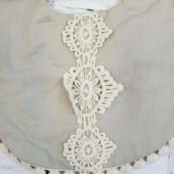 Boho Vintage Inspired Reversable Baby Bib with Matching Headbands Baby Girl Gift - Picture 9 of 10